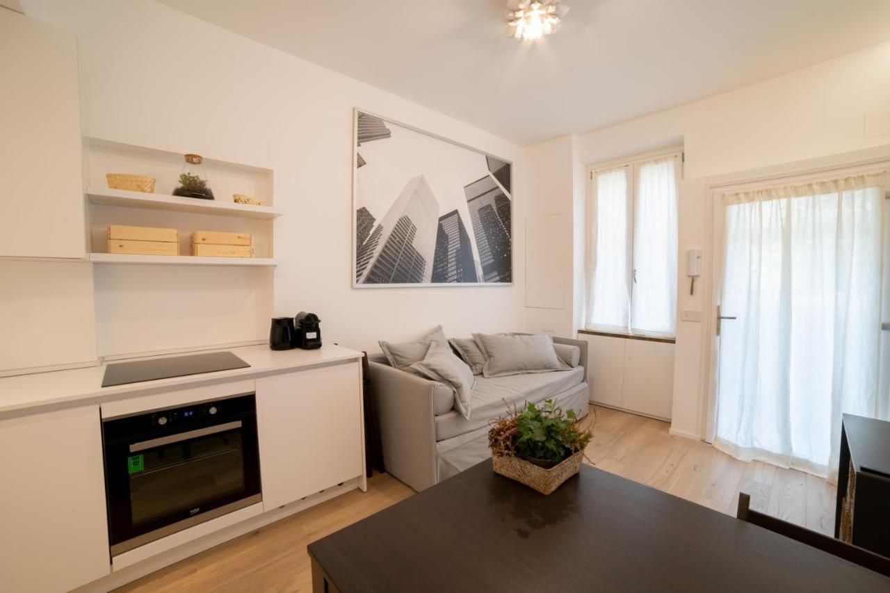 Navigli-Centro-Universita, Amazing New Apartment Milan Luaran gambar