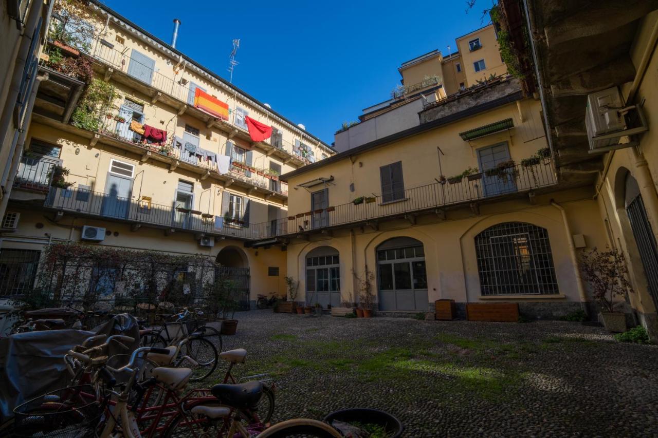 Navigli-Centro-Universita, Amazing New Apartment Milan Luaran gambar