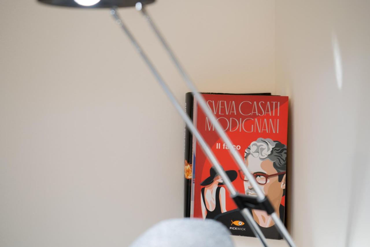 Navigli-Centro-Universita, Amazing New Apartment Milan Luaran gambar